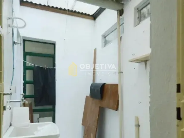 Apartamento 1 quarto e 1 banheiro, para alugar, no bairro Santo Antônio em Porto Alegre