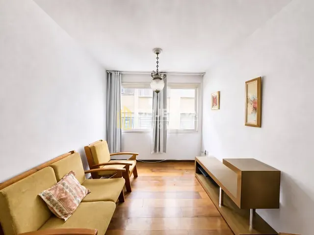 Apartamento 1 quarto e 1 banheiro, para alugar, no bairro São João em Porto Alegre