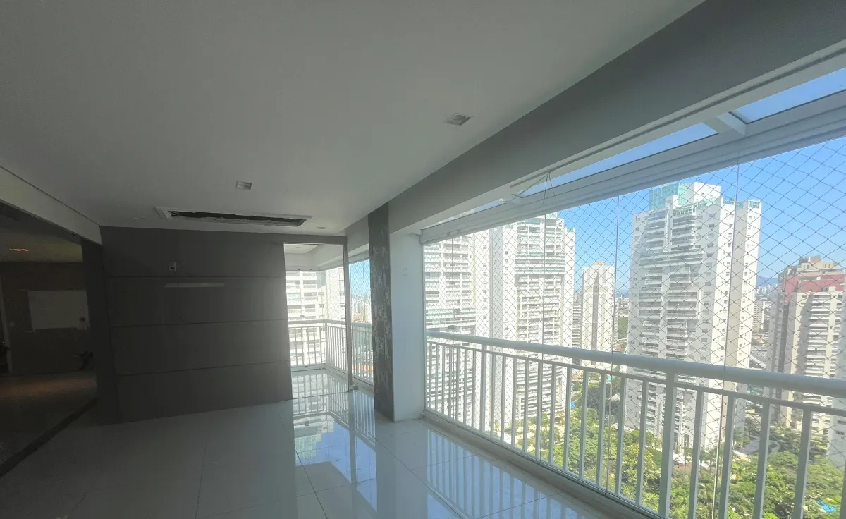 Apartamento para venda em Alto da Mooca com 4 quartos, sendo 3 suítes, 202m²