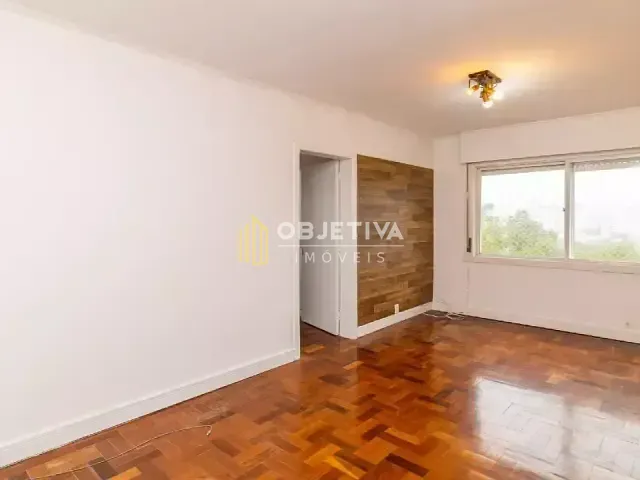 Apartamento 2 quartos e 1 banheiro, para alugar, no bairro Santa Cecília em Porto Alegre