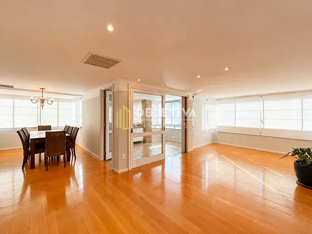 Apartamento 3 quartos e 2 banheiros, para alugar, no bairro Bela Vista em Porto Alegre
