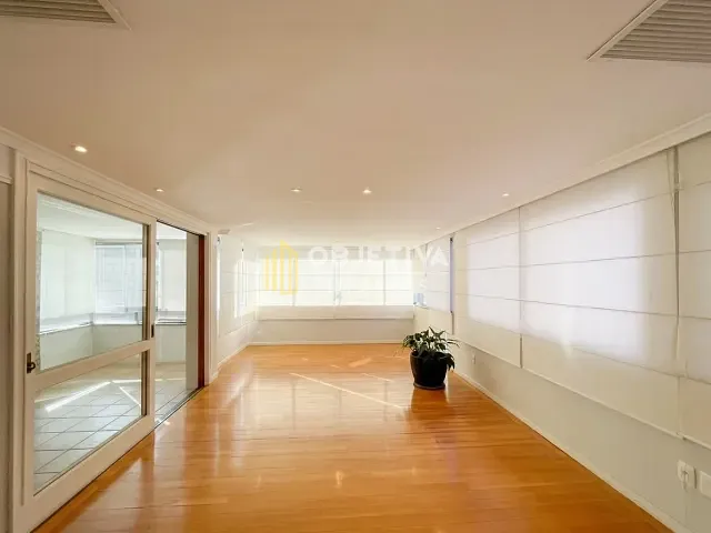 Apartamento 3 quartos e 2 banheiros, para alugar, no bairro Bela Vista em Porto Alegre