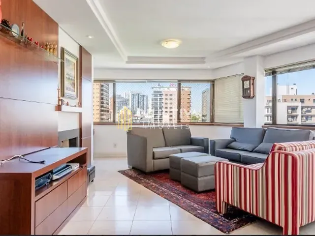 Apartamento 3 quartos e 4 banheiros, à venda, no bairro Petrópolis em Porto Alegre