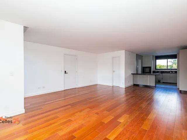 Apartamento 3 quartos e 4 banheiros, à venda, no bairro Juvevê em Curitiba