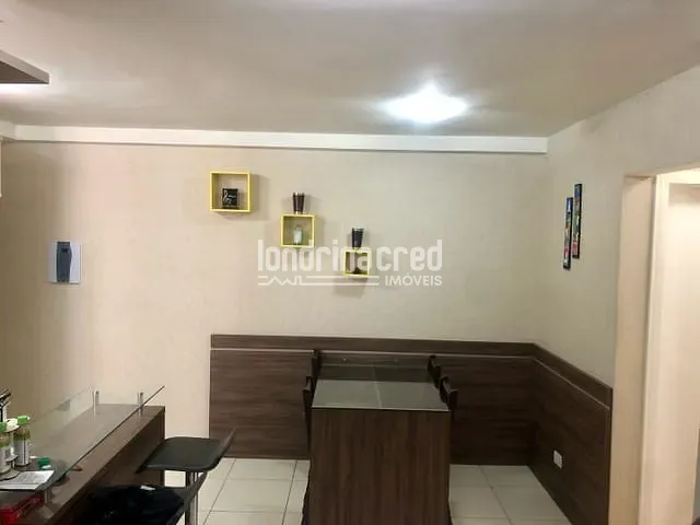 Apartamento com 55m² 2 quartos e 1 banheiro, à venda, no bairro Conjunto Habitacional Santiago II em Londrina
