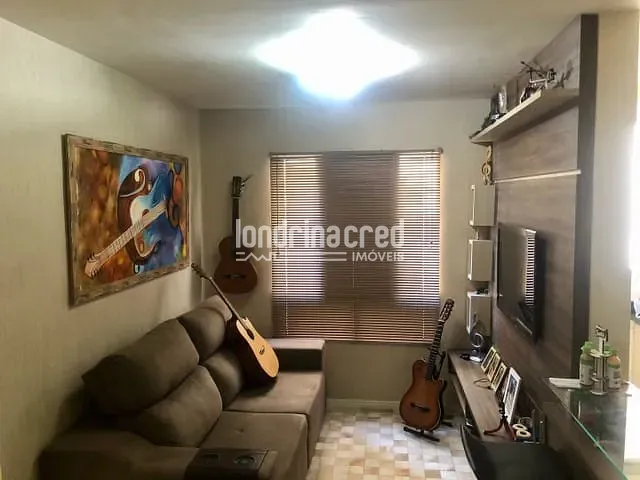 Apartamento com 55m² 2 quartos e 1 banheiro, à venda, no bairro Conjunto Habitacional Santiago II em Londrina