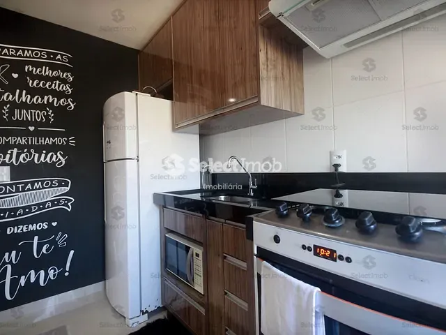 Apartamento com 48m² 2 quartos e 1 banheiro, à venda, no bairro Parque São Vicente em Mauá