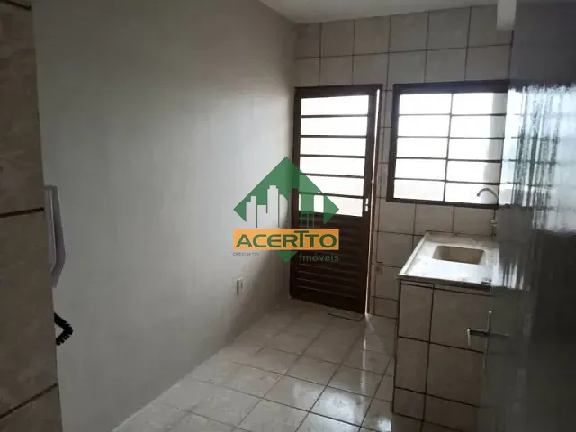 Apartamento 2 quartos e 1 banheiro, para alugar, no bairro Aviação em Araçatuba