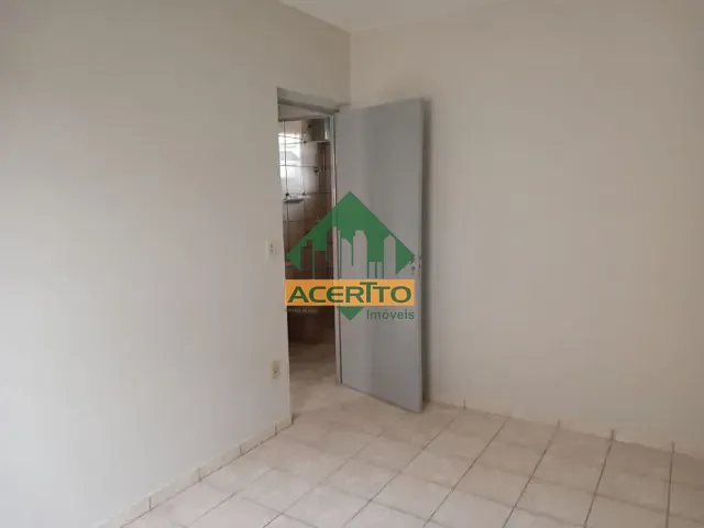 Apartamento 2 quartos e 1 banheiro, para alugar, no bairro Aviação em Araçatuba