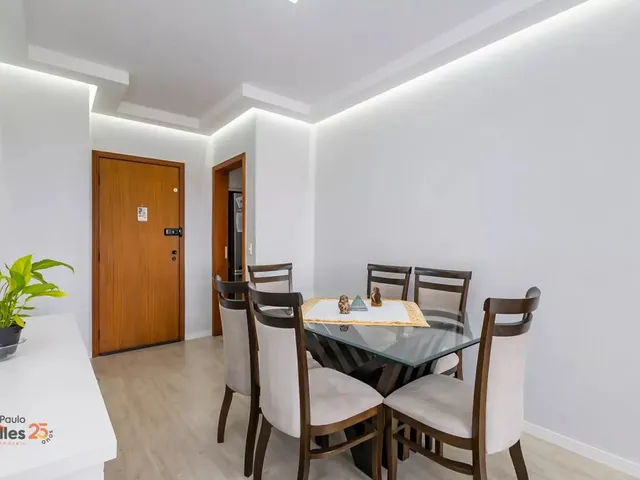 Apartamento 2 quartos e 1 banheiro, à venda, no bairro Cristo Rei em Curitiba