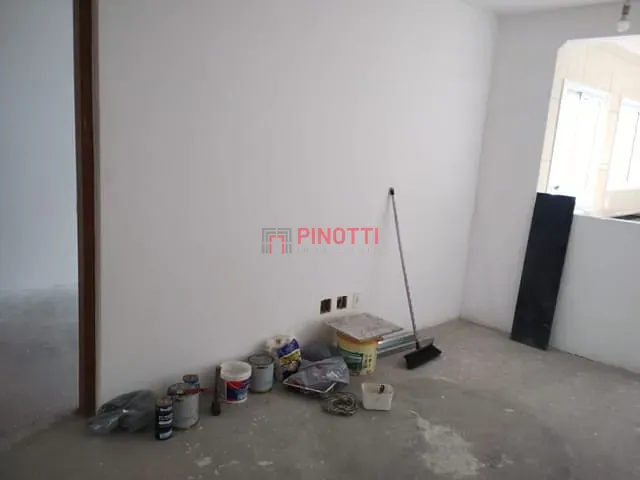 Apartamento 2 quartos e 1 banheiro, à venda, no bairro Baeta Neves em São Bernardo do Campo