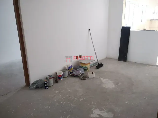 Apartamento 2 quartos e 1 banheiro, à venda, no bairro Baeta Neves em São Bernardo do Campo