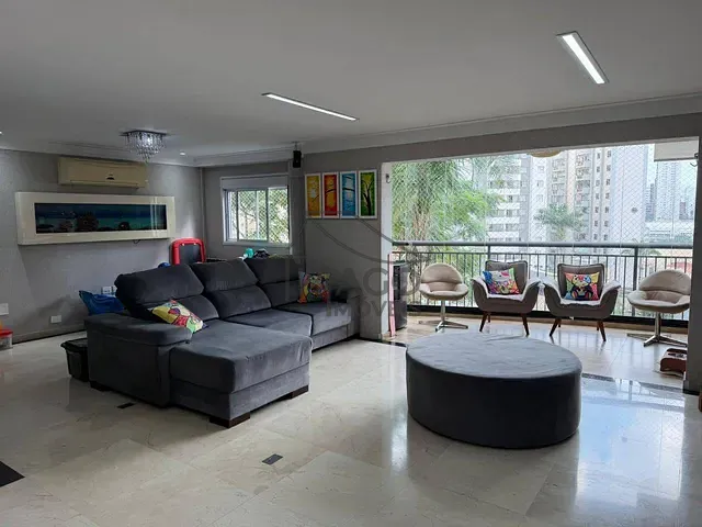 Apartamento 3 quartos e 3 banheiros, à venda, no bairro Mooca em São Paulo