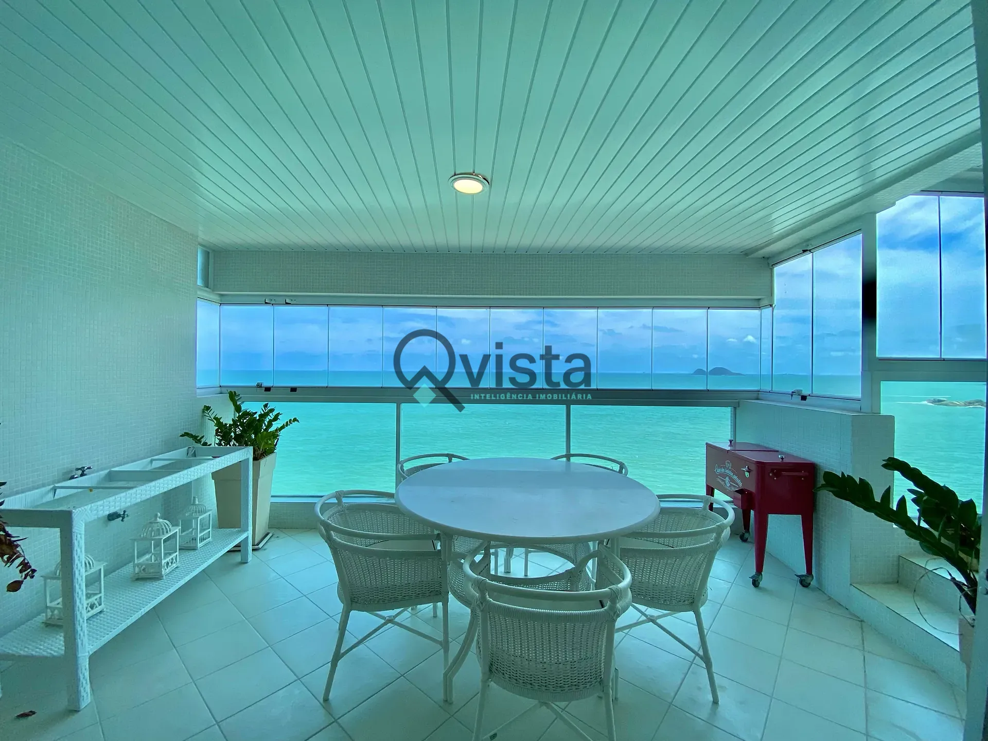 Apartamento, 3 quartos, 184 m² - Foto 1