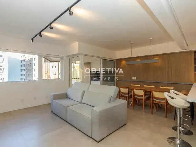 Apartamento 3 quartos e 2 banheiros, à venda ou para alugar, no bairro Bela Vista em Porto Alegre