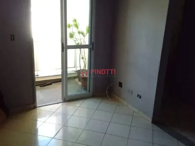 Apartamento 2 quartos e 1 banheiro, à venda, no bairro Vila Valparaíso em Santo André