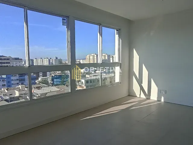 Apartamento 2 quartos e 2 banheiros, para alugar, no bairro Vila Ipiranga em Porto Alegre