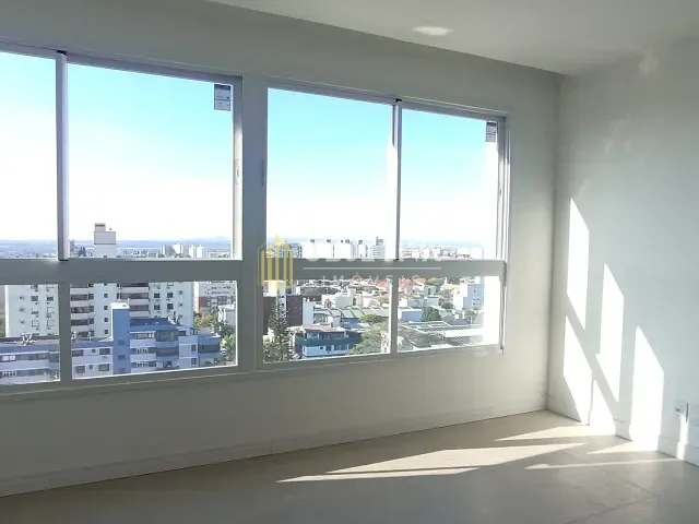 Apartamento 2 quartos e 2 banheiros, para alugar, no bairro Vila Ipiranga em Porto Alegre