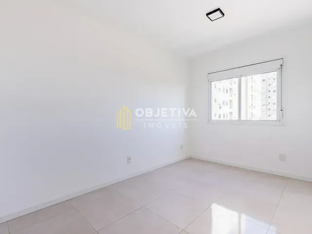 Apartamento 2 quartos e 1 banheiro, à venda, no bairro Humaitá em Porto Alegre