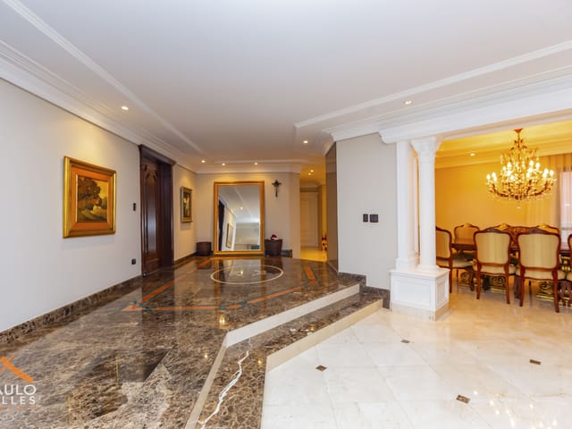 Apartamento 5 quartos e 8 banheiros, à venda, no bairro Batel em Curitiba