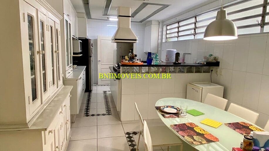 Apartamento, 3 quartos, 260 m² - Foto 4