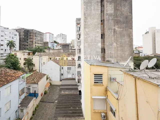 Apartamento com 122m² 3 quartos e 2 banheiros, à venda, no bairro Cidade Baixa em Porto Alegre