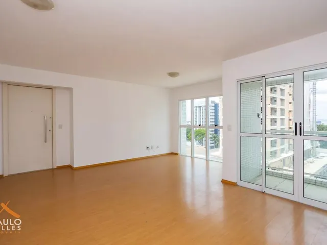 Apartamento 3 quartos e 4 banheiros, à venda, no bairro Água Verde em Curitiba