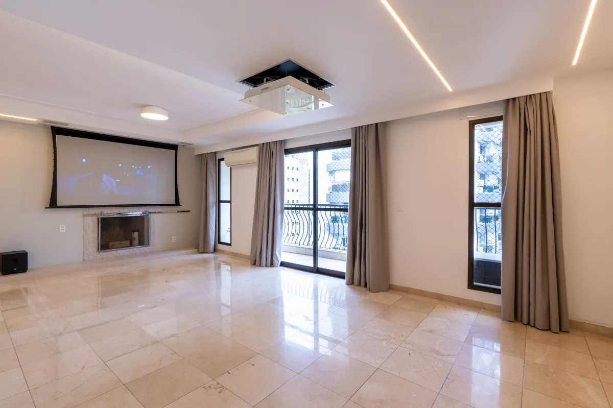 Apartamento para venda em Vila Nova Conceição com 3 quartos, sendo 3 suítes, 165m²