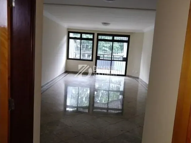 Apartamento 3 quartos e 2 banheiros, à venda ou para alugar, no bairro São Benedito em Uberaba