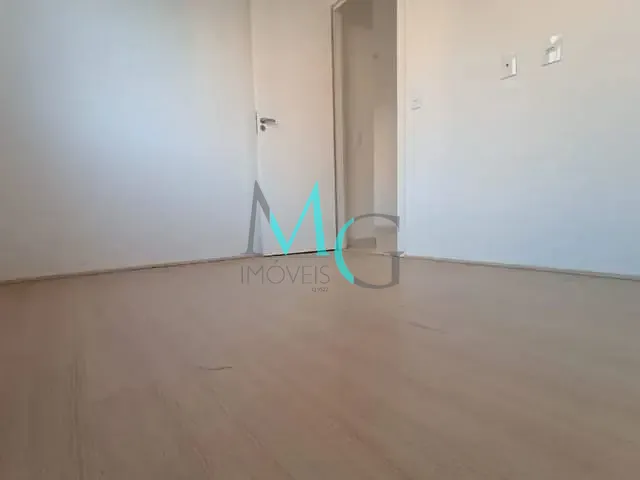Apartamento 2 quartos e 1 banheiro, à venda ou para alugar, no bairro Campo Grande em Rio de Janeiro