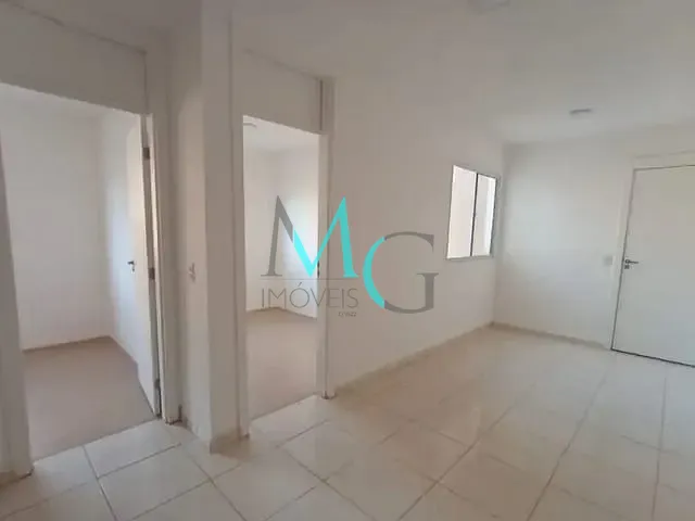 Apartamento 2 quartos e 1 banheiro, à venda ou para alugar, no bairro Campo Grande em Rio de Janeiro