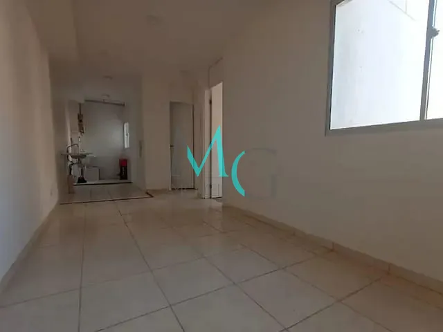 Apartamento 2 quartos e 1 banheiro, à venda ou para alugar, no bairro Campo Grande em Rio de Janeiro