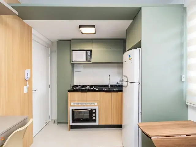 Apartamento 1 quarto e 1 banheiro, para alugar, no bairro São Francisco em Curitiba