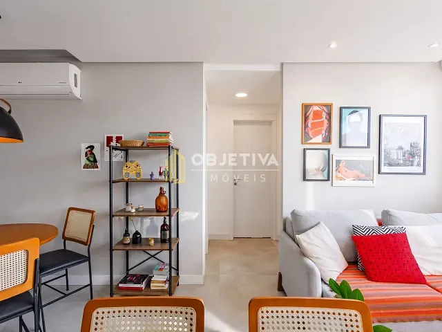 Apartamento 2 quartos e 2 banheiros, para alugar, no bairro São João em Porto Alegre