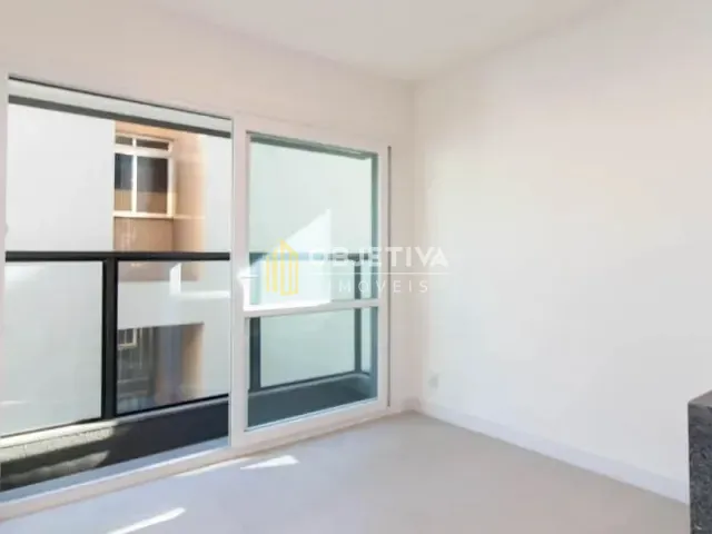 Apartamento 1 quarto e 1 banheiro, para alugar, no bairro Centro Histórico em Porto Alegre