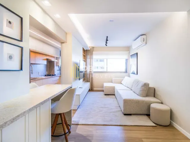 Apartamento 1 quarto e 2 banheiros, à venda ou para alugar, no bairro Chácara das Pedras em Porto Alegre