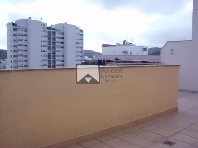 Apartamento à venda com 2 quartos, 100m² - Foto 43