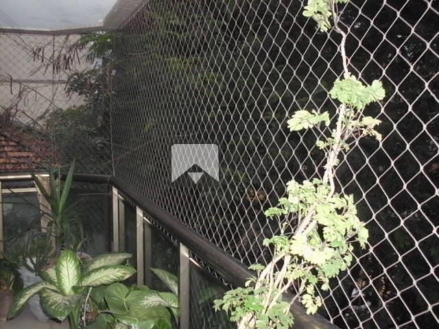 Apartamento à venda com 2 quartos, 100m² - Foto 37