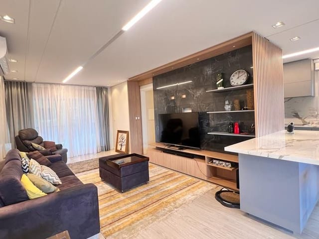 Apartamento 3 quartos e 2 banheiros, à venda, no bairro Madureira em Caxias do Sul