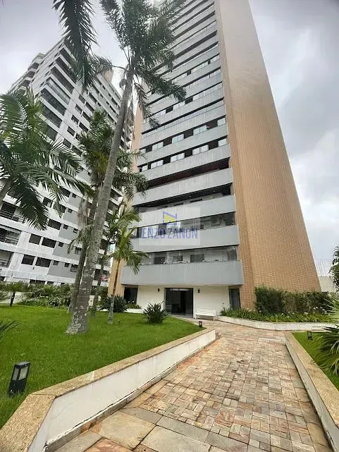 Apartamento, 3 quartos, 234 m² - Foto 1
