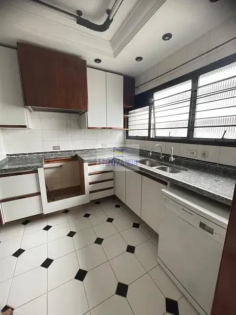 Apartamento, 3 quartos, 234 m² - Foto 9