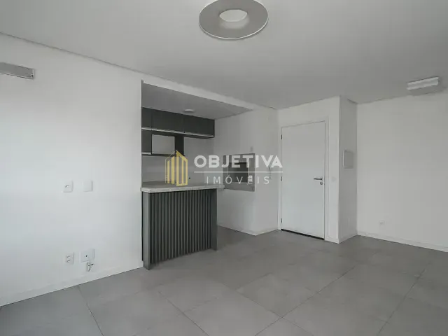Apartamento 3 quartos e 2 banheiros, para alugar, no bairro Vila Ipiranga em Porto Alegre