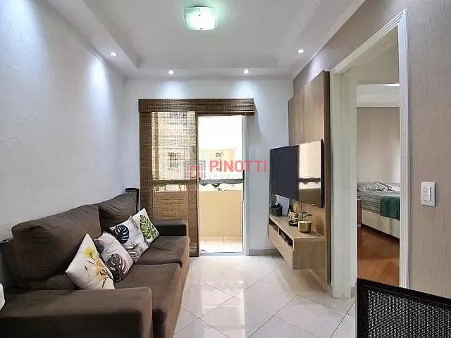 Apartamento 2 quartos e 1 banheiro, à venda, no bairro Vila Gonçalves em São Bernardo do Campo