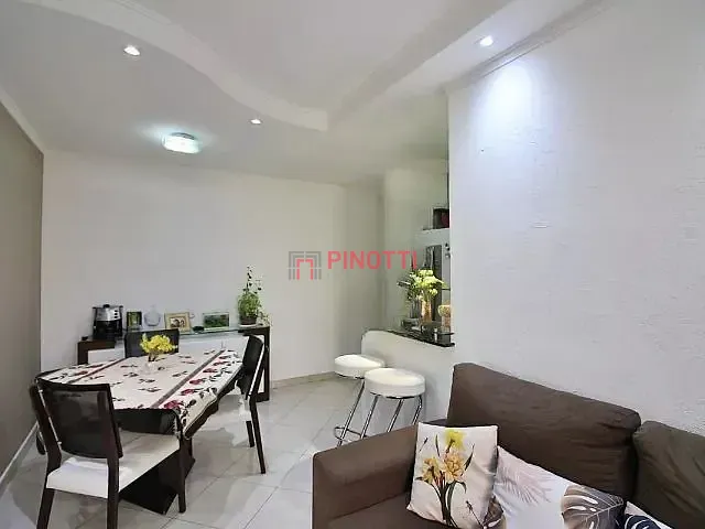 Apartamento 2 quartos e 1 banheiro, à venda, no bairro Vila Gonçalves em São Bernardo do Campo
