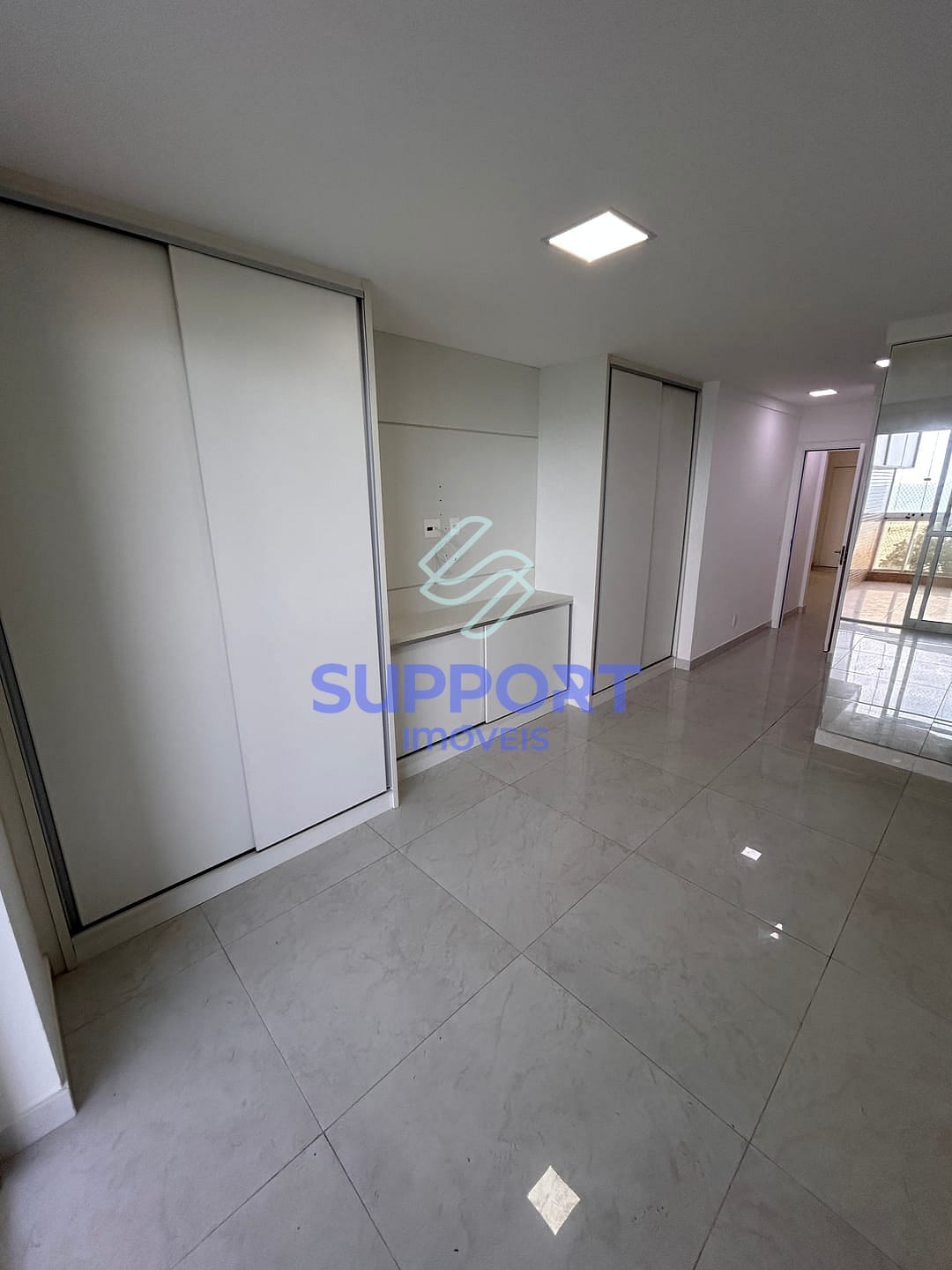Apartamento à venda com 4 quartos, 250m² - Foto 21