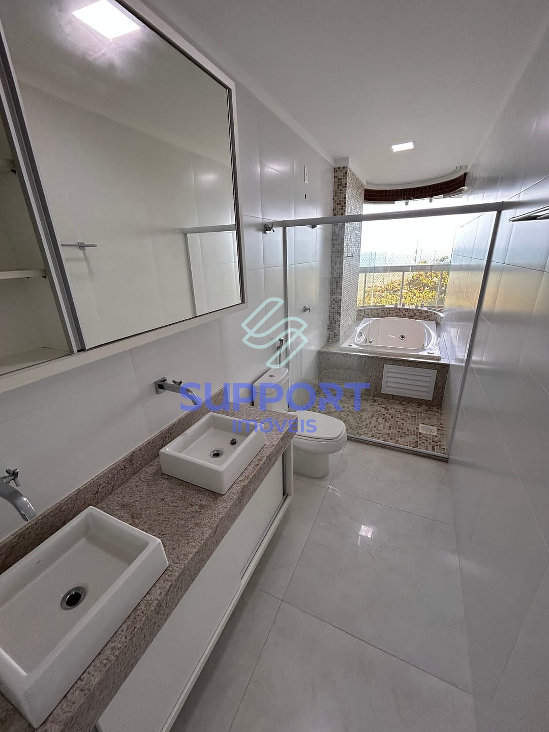 Apartamento à venda com 4 quartos, 250m² - Foto 24