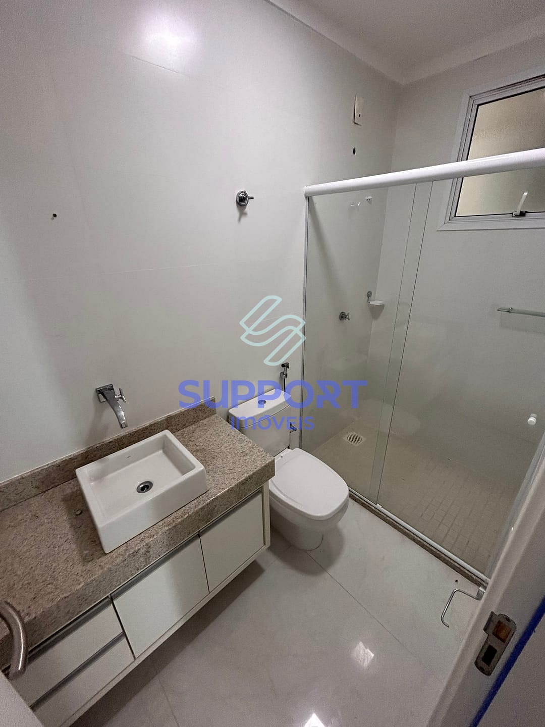 Apartamento à venda com 4 quartos, 250m² - Foto 28