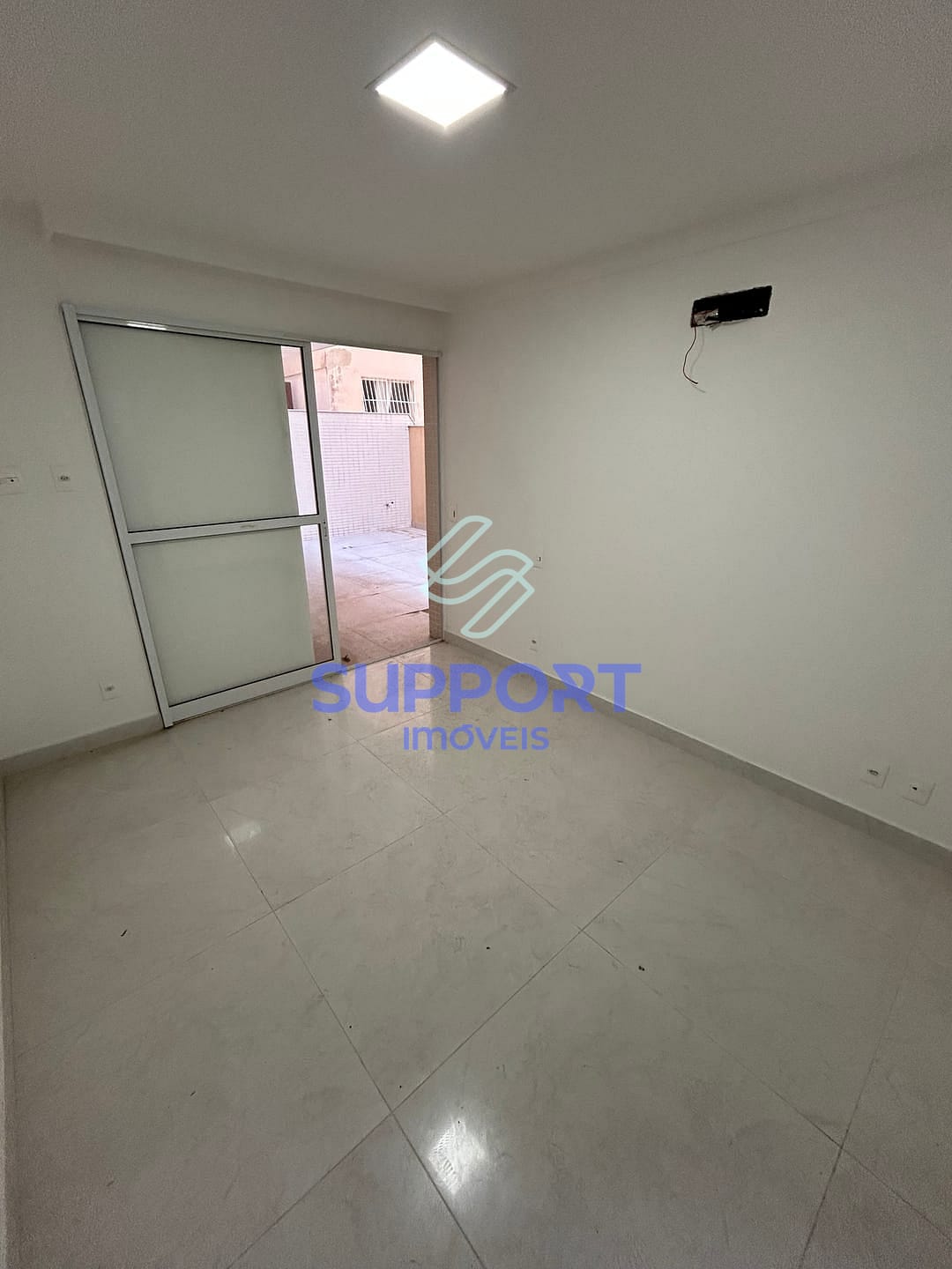 Apartamento à venda com 4 quartos, 250m² - Foto 32