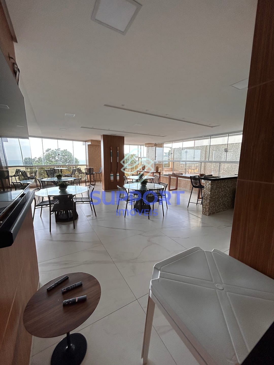 Apartamento à venda com 4 quartos, 250m² - Foto 47