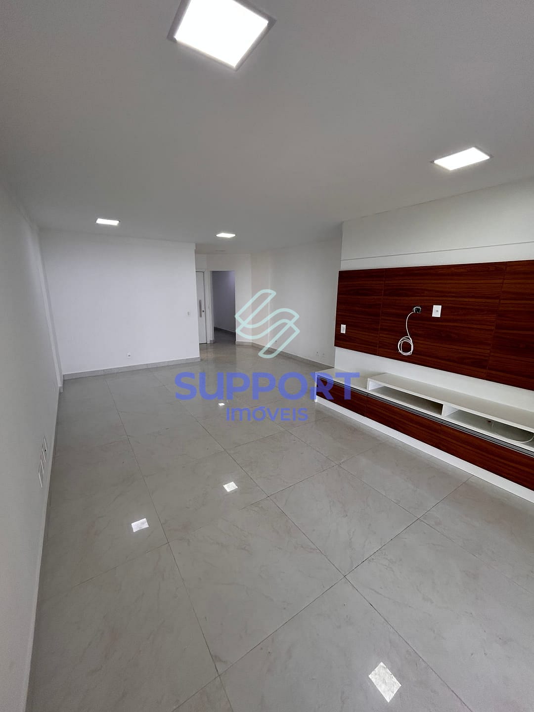 Apartamento à venda com 4 quartos, 250m² - Foto 6